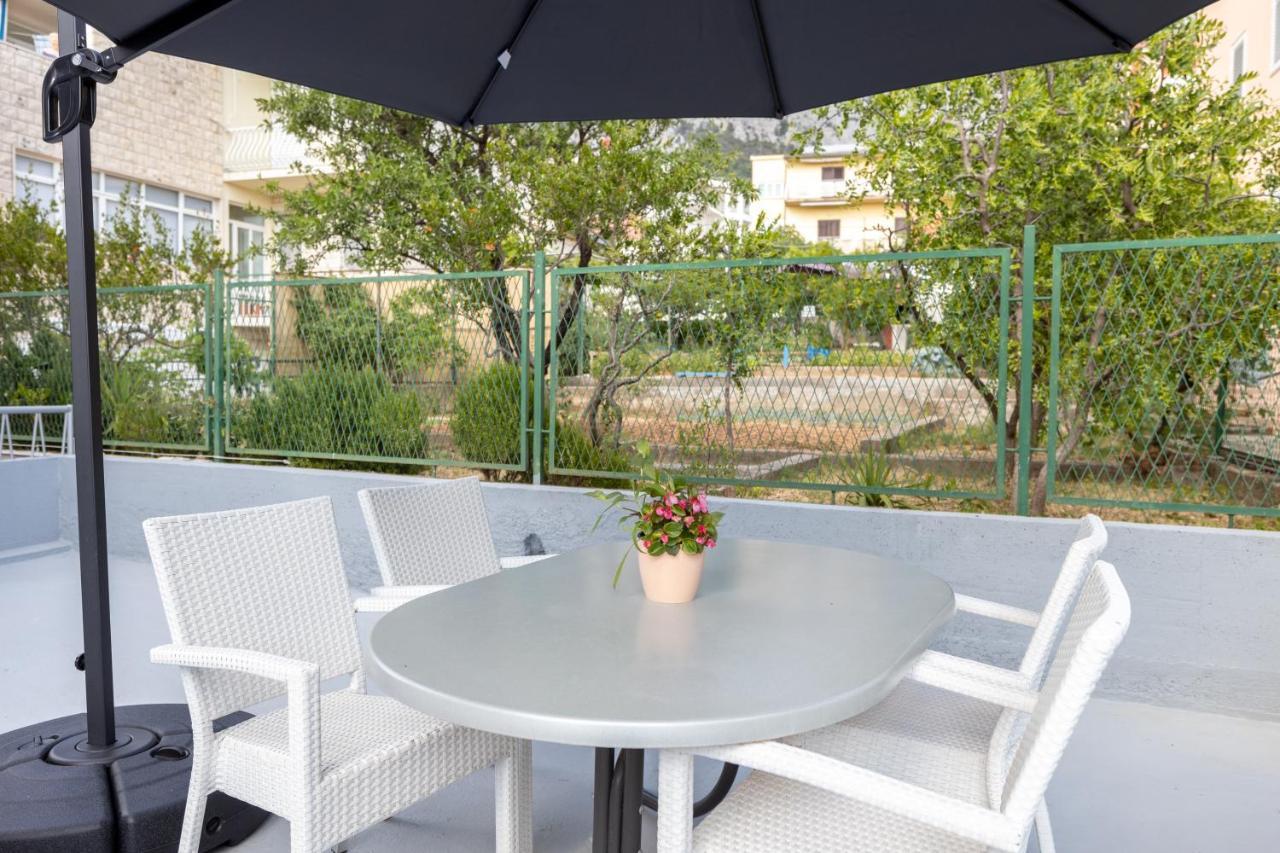 Family Apartments - Guesthouse Vranjes Makarska Ngoại thất bức ảnh