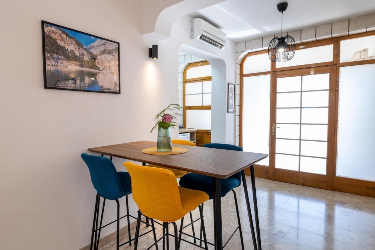 Family Apartments - Guesthouse Vranjes Makarska Ngoại thất bức ảnh